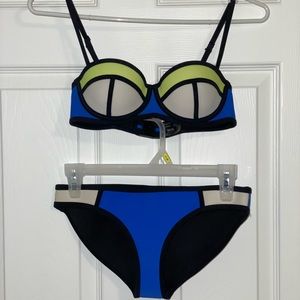 XS Triangl Neoprene Bikini